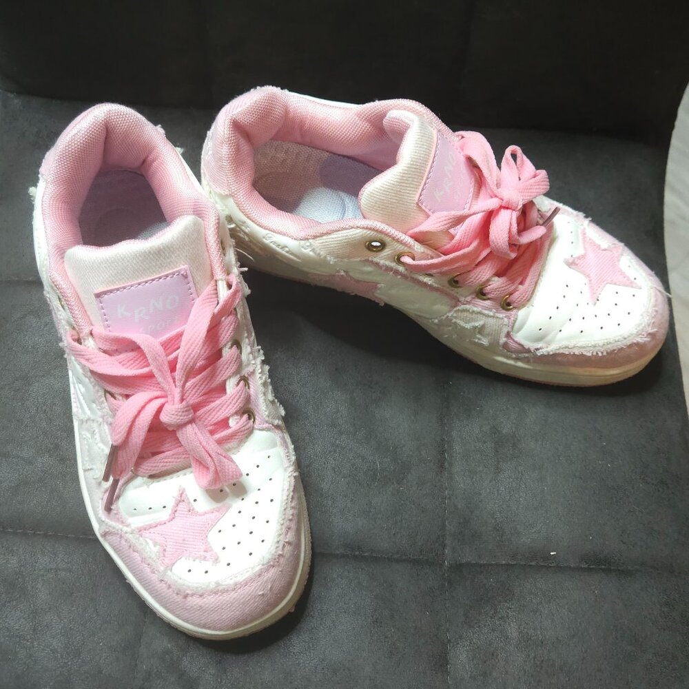 KRNO Sport Pink Star Sneakers | Distressed Fabric | Women’s Size 6.5